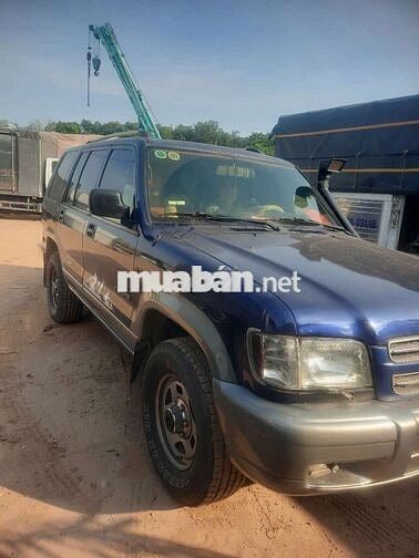 Isuzu Trooper 2002 Xanh
