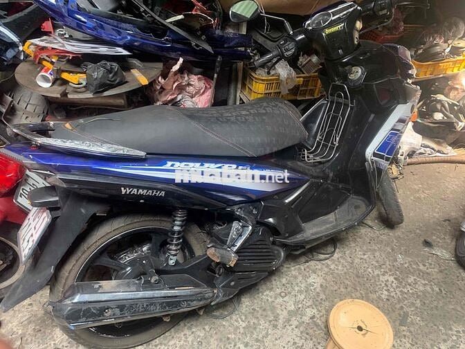 Yamaha Nouvo LX Xanh đen trắng