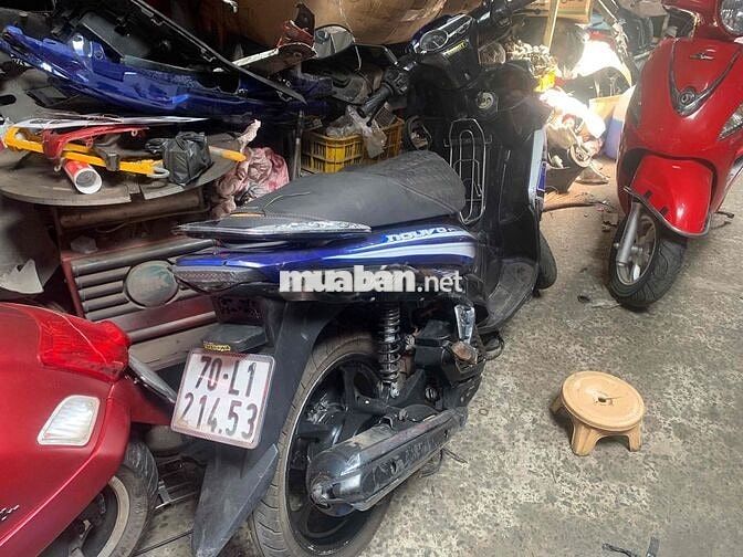 Yamaha Nouvo LX Xanh đen trắng