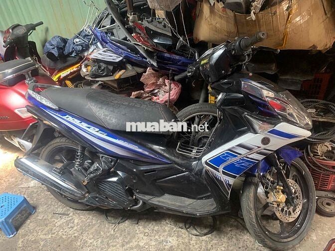 Yamaha Nouvo LX Xanh đen trắng