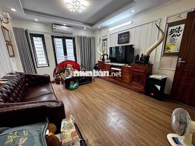 siêu phẩm nhà 6 tầng quang trung, oto đỗ, sát oto tránh giá nhỉnh 6ty