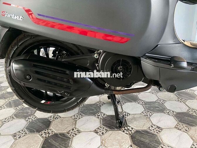 Piaggio Vespa Sprint 125 ABS 2024 Xám 5.500km