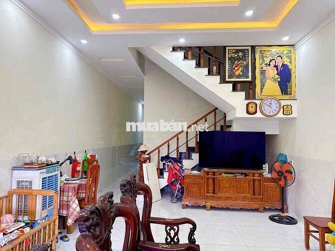 BÁN NHÀ VỊ TRÍ 2 ĐƯỜNG ĐỒNG KHỞI ĐỐI DIỆN BIỆN VIỆN ĐA KHOA ĐỒNG NAI