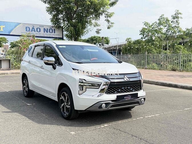 Mitsubishi Xpander Premium 2023 Trắng