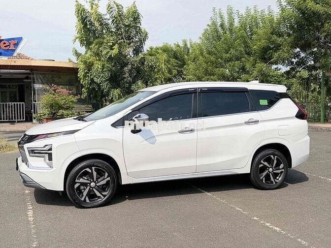 Mitsubishi Xpander Premium 2023 Trắng