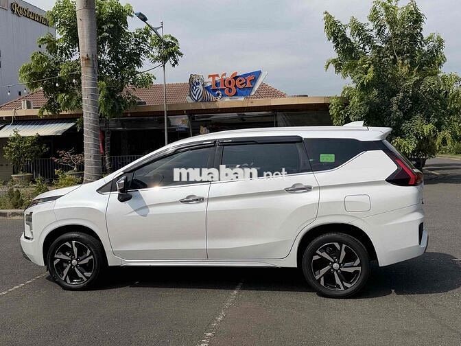 Mitsubishi Xpander Premium 2023 Trắng
