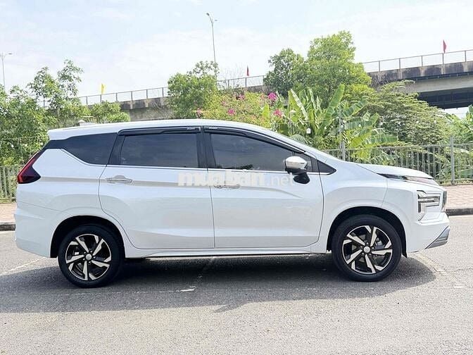 Mitsubishi Xpander Premium 2023 Trắng