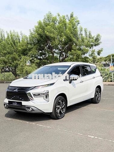Mitsubishi Xpander Premium 2023 Trắng