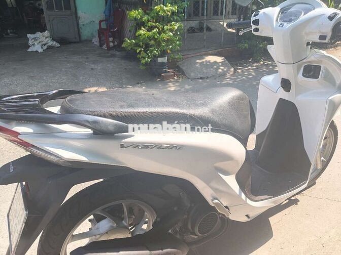 Honda Vision 2023 Trắng biển Thành phố 