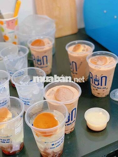 Tuyển GẤP 2 NV Trà Sữa