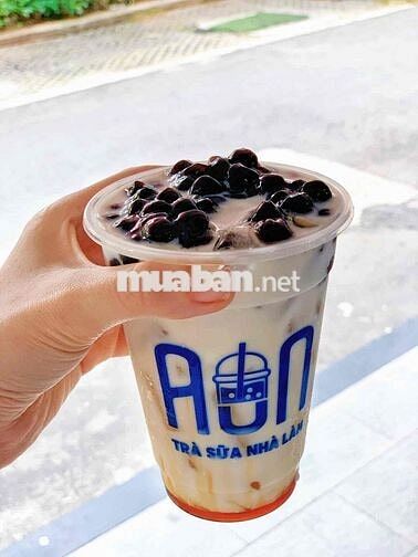 Tuyển GẤP 2 NV Trà Sữa