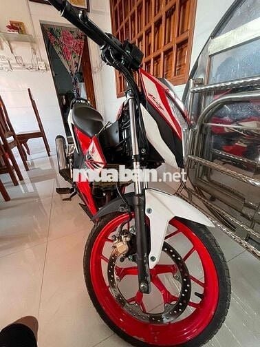 Honda Sonic Đỏ trắng