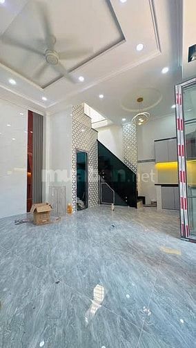 Nhà mới ở liền 8 x 5,5 ( trệt lầu ) 3pn SHR hoàn công đủ HẺM 3M 