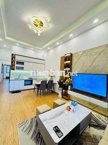 🔥 5,2 TỶ – TẬP THỂ Ngân hàng, 90m, 3 ngủ, gần Vincom Phạm Ngọc Thạch