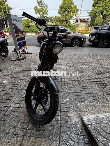 Xe máy Suzuki màu Đen
