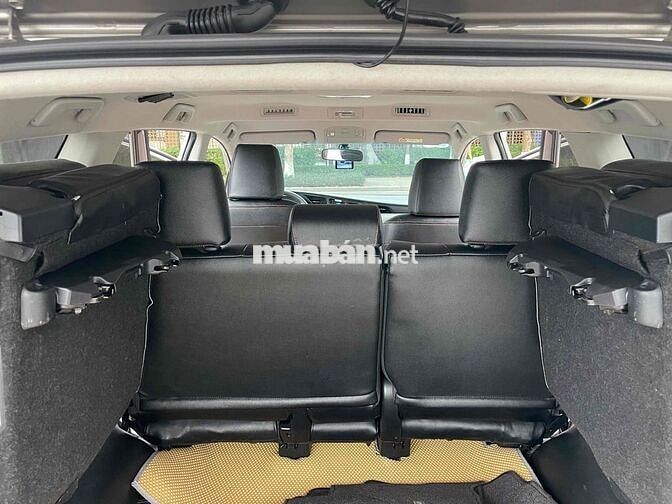 Toyota Innova 2021 2.0E MT màu Nâu Đồng