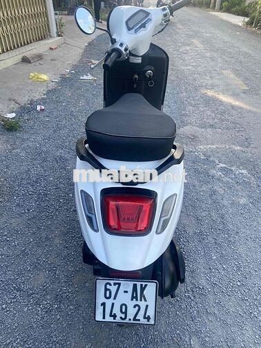 Esperos Classic 2023 Trắng