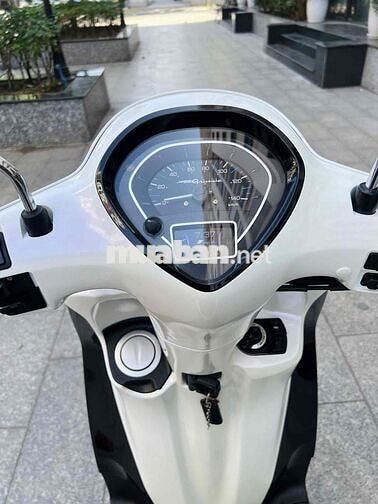 Yamaha Grande 2019 Hybrid ABS Trắng đen