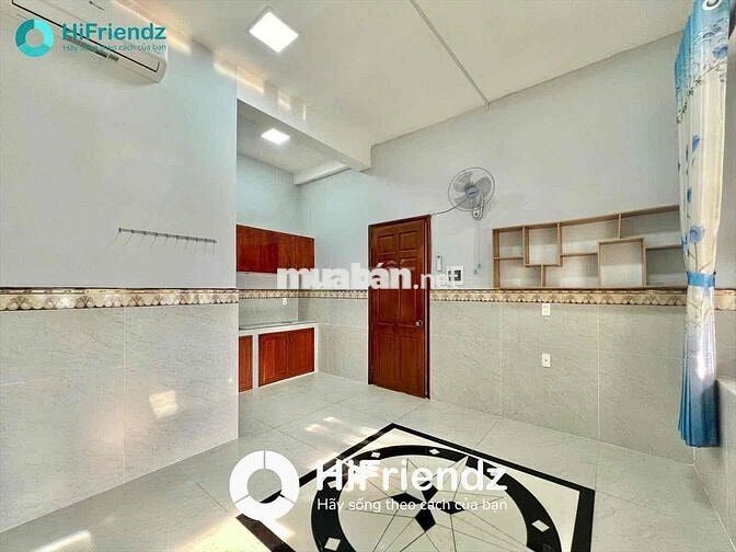 CĂN HỘ DỊCH VỤ SIÊU SẠCH SẼ NHÀ THANG MÁY BAN CÔNG THOÁNG MÁT