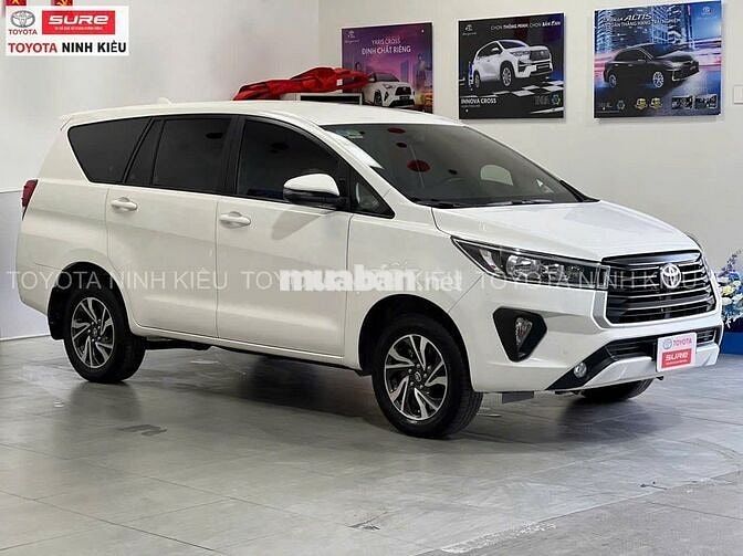💥TOYOTA INNOVA 2.0E 2024💥