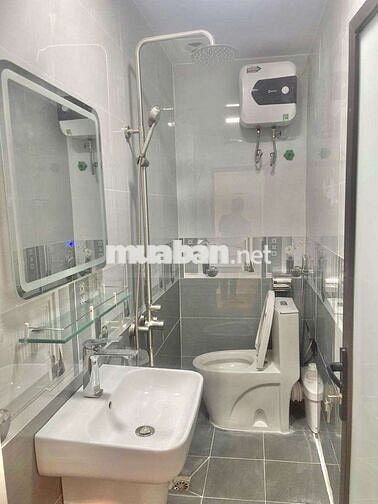 4 tỷ Tập thể Phương Mai 90m 4PN ~ CC vịtrí VIP gần phố oto đỗ ct SĐCC