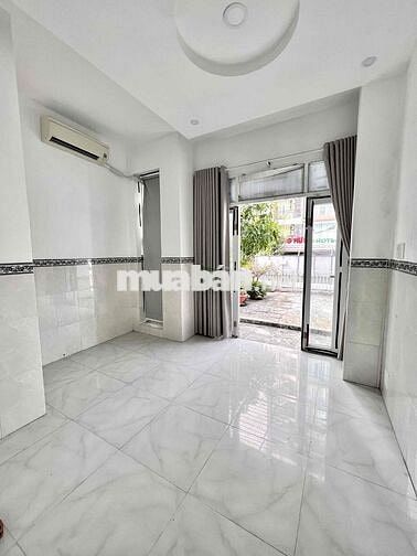 CHO THUÊ NHÀ KINH DOANH 4 TẦNG MẶT ĐƯỜNG CHÍNH GẦN KHU PHỐ DU LỊCH GIÁ
