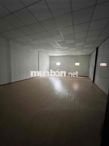 Cho Thuê Nhà Xưởng Mới Xây DT 300m2 Có Gác Rộng Làm Văn Phòng Hẻm Tải