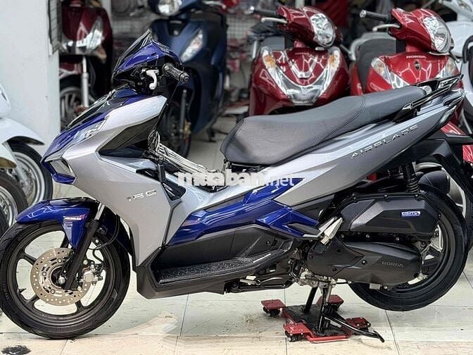 Honda Airblade 160 ABS 2025 Xám xanh,bstp ,9chủ