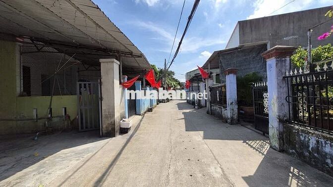 Nhà và đất ở sát bệnh viện Đa Khoa Hoà Vang