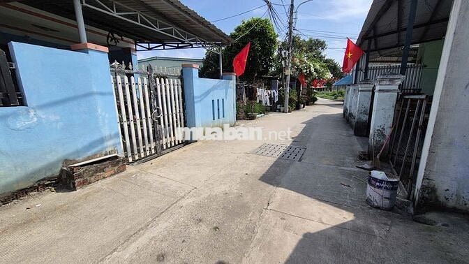 Nhà và đất ở sát bệnh viện Đa Khoa Hoà Vang