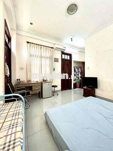 Giảm hơn  3Tỷ Có Dòng Tiền DT Khủng Lể Chủ bán gấp nhà HXH đổ cửa Ngay