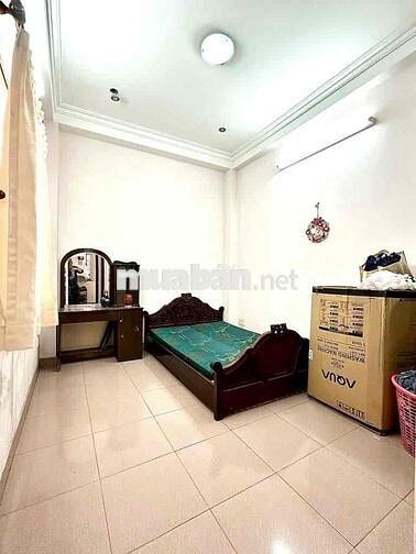 Giảm hơn  3Tỷ Có Dòng Tiền DT Khủng Lể Chủ bán gấp nhà HXH đổ cửa Ngay
