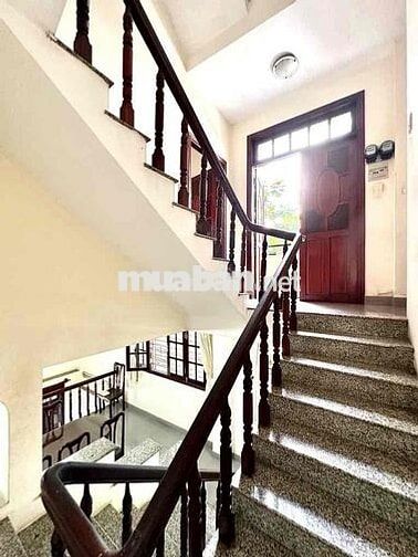 Giảm hơn  3Tỷ Có Dòng Tiền DT Khủng Lể Chủ bán gấp nhà HXH đổ cửa Ngay