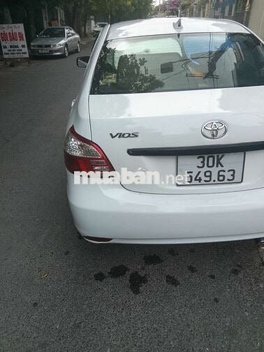 Toyota Vios 2011 Trắng Số sàn
