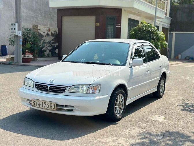 Toyota Corolla 2001 Số sàn Trắng