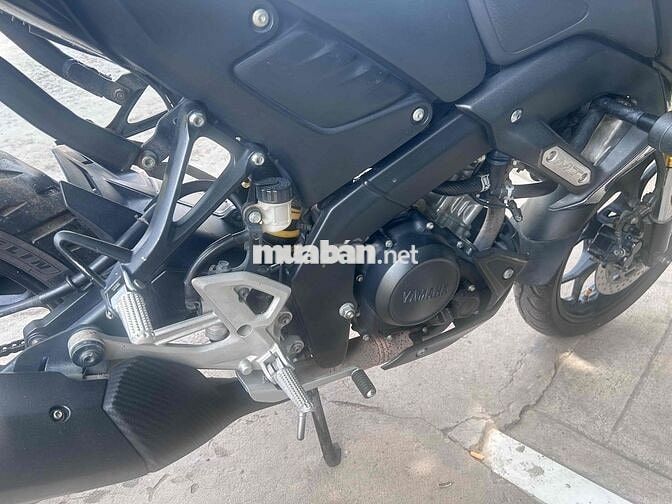 Cần bán em xe MT15 chính chủ