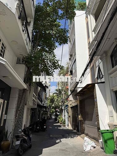 🏠 Bán nhà Quận 10 – Lý Thường Kiệt – đối diện Sân Phú Thọ – 4.8 tỷ TL