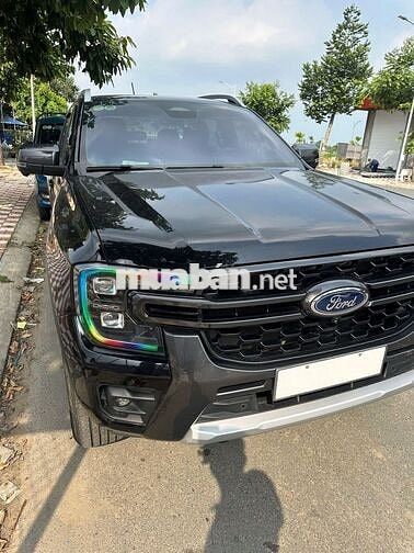 Ford Wildtrak 2024 Đen 32.000km