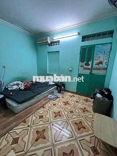 Vương Thừa Vũ, 50m ra ô tô, ngõ ba gác, nhà dân xây. 30mx4T. Chỉ 6 tỷ