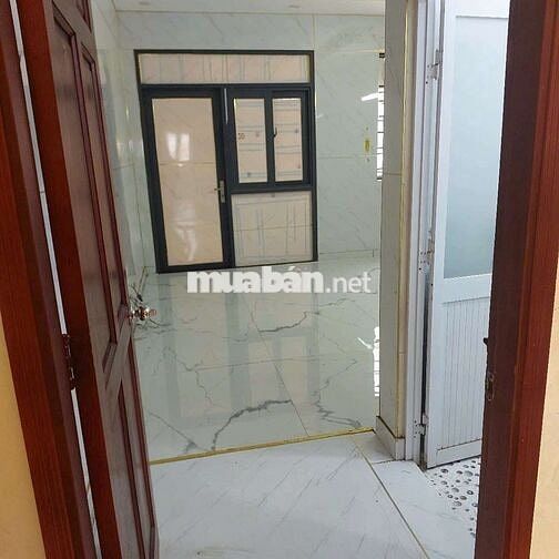 liên khu 4-5 bình hưng hòa B. bình tân .4,4×19 đúc 3 lầu.10 tr/ th