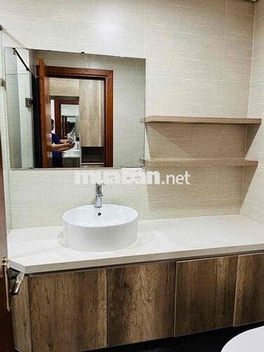 Căn hộ 2PN, Full nội thất sang trọng, Sổ đỏ sẵn sàng giao dịch