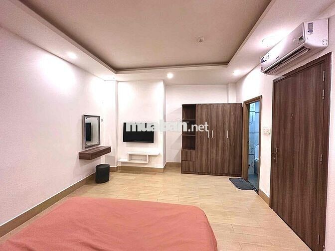 studio cửa sổ lớn đi bộ qua y dược full nt mới phù hợp cho sinh viên