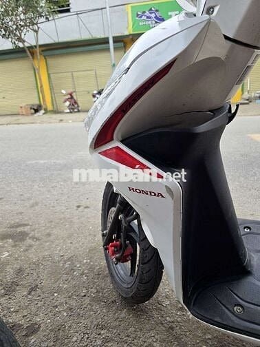 Honda Vision 2018 màu Trắng