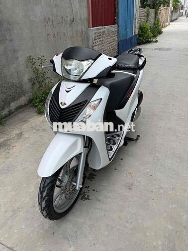 Honda SH 150 2013 khoá smatkey lên fom ý