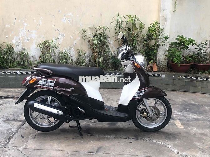 Yamaha Mio Classico màu Nâu