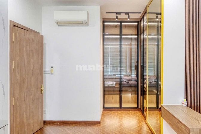 Bán penthouse Vista Verde, Phan Văn Đáng, 306.5m2, 2 tầng, 4PN, 26 tỷ