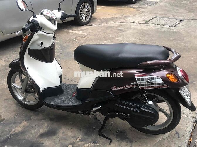 Yamaha Mio Classico màu Nâu