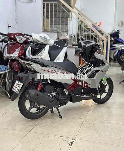 Honda Air Blade 125-4V/2025.Xám Đỏ Sport.BS49