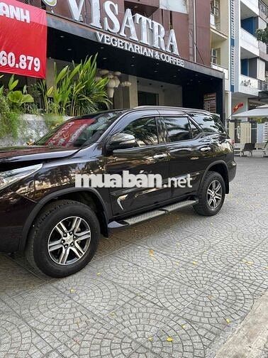 Toyota Fortuner 2017 Đen nâu ,bao rút gốc