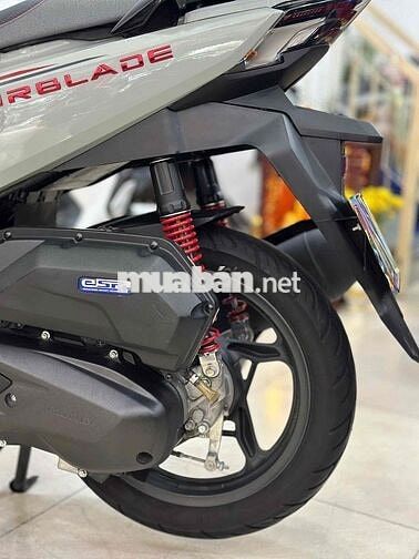 Honda Air Blade 125-4V/2025.Xám Đỏ Sport.BS49